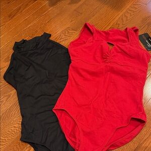 2 Leotards